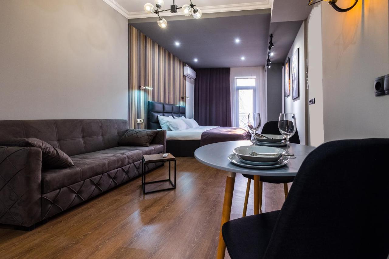 Iren River Side Apartments Тбілісі Екстер'єр фото