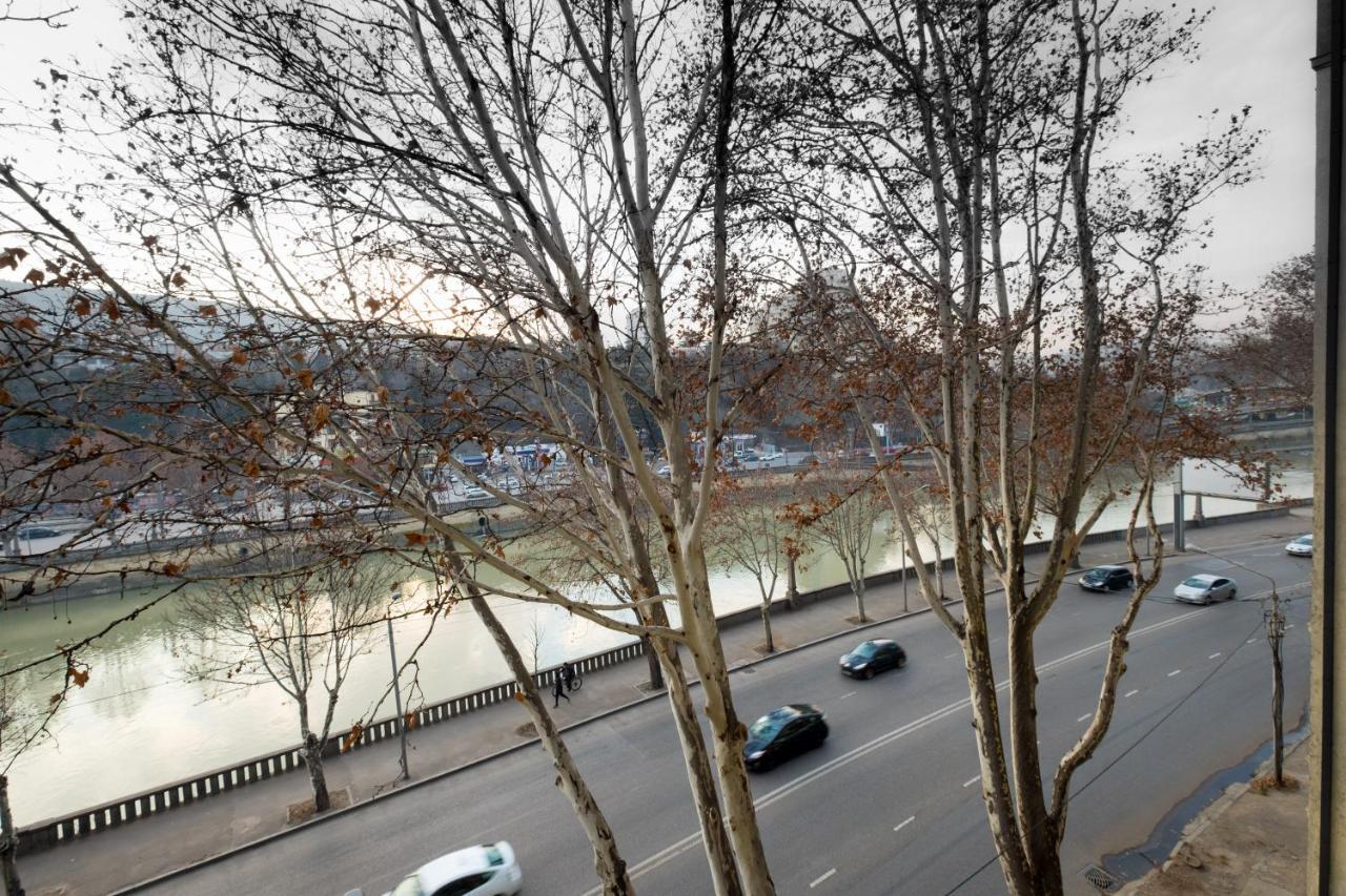 Iren River Side Apartments Тбілісі Екстер'єр фото