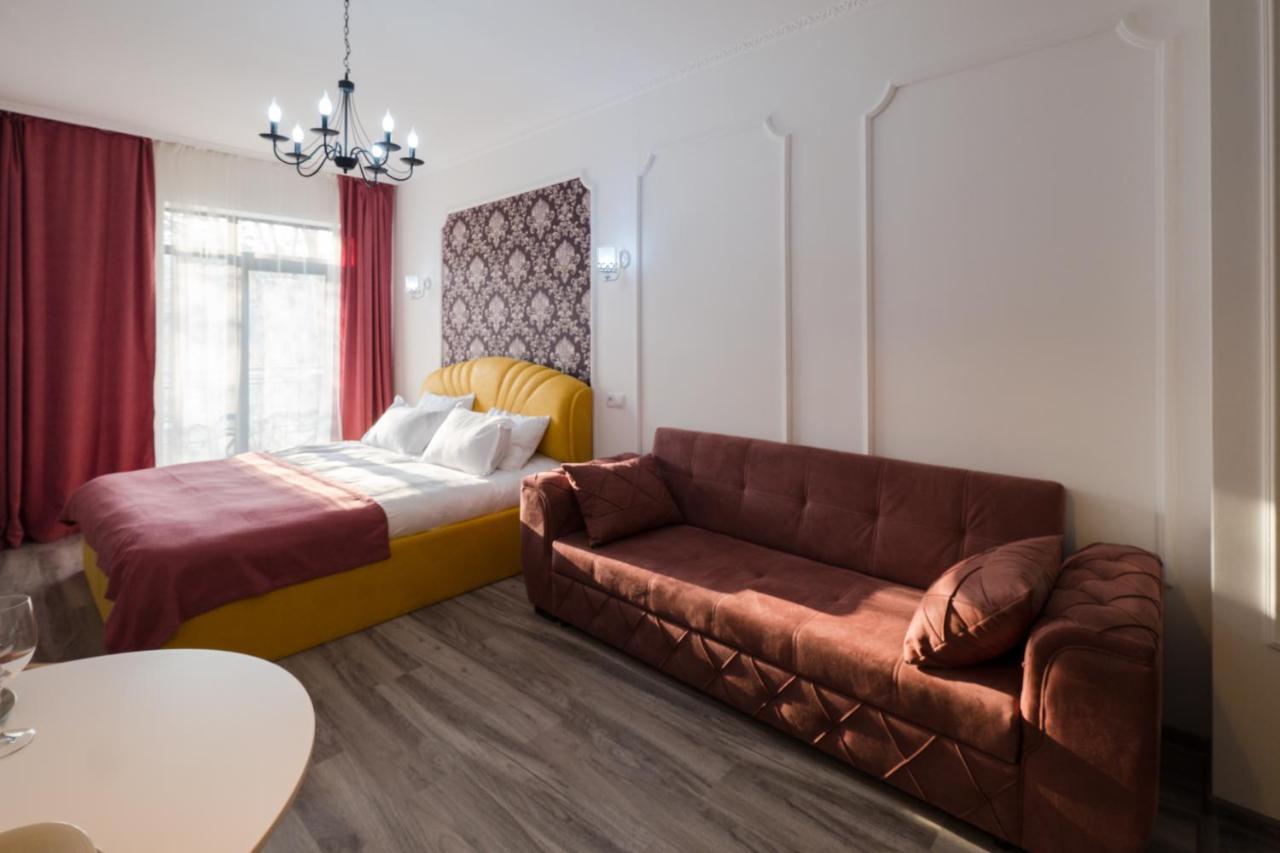 Iren River Side Apartments Тбілісі Екстер'єр фото