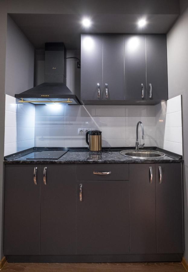 Iren River Side Apartments Тбілісі Екстер'єр фото