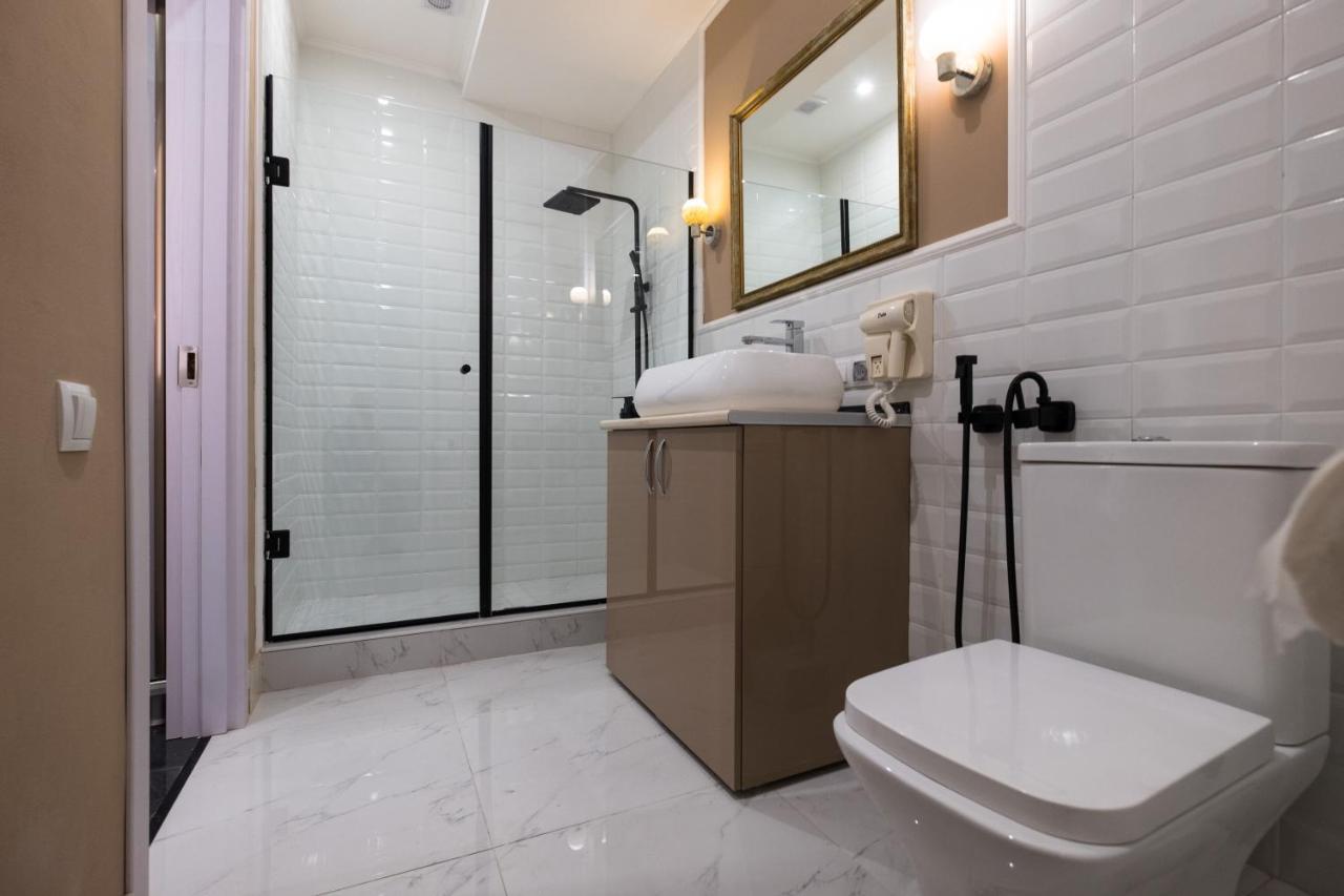 Iren River Side Apartments Тбілісі Екстер'єр фото