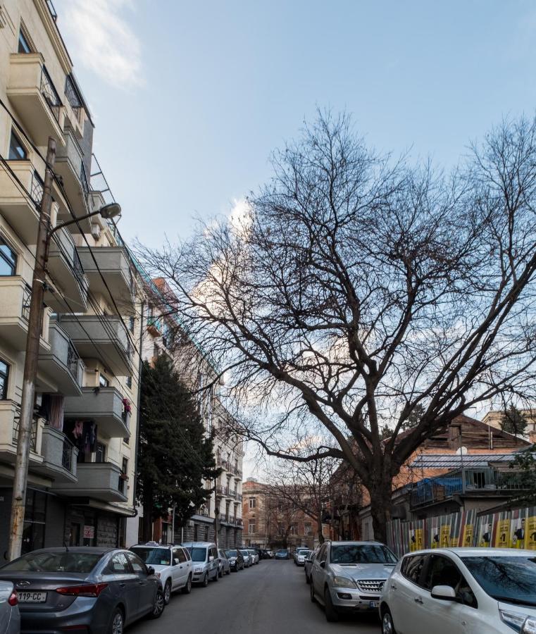Iren River Side Apartments Тбілісі Екстер'єр фото